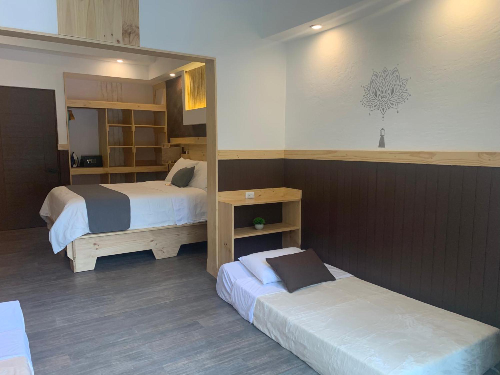 Aranjuez Lofts Santa Ana Apartment Santa Ana  Room photo